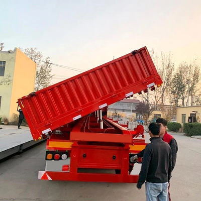 Pengisian dan Pengungkapan Kargo yang Efisien Treler Tipper Sisi Tiga Poros 70 Ton Truk Pengungsian Beban Berat