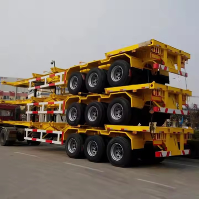 Kekuatan tinggi baja paduan rendah 3 poros 60T muatan 12 unit Twist Locks Skeleton Container Trailer