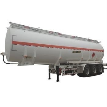 Tanker Bahan Bakar Semi Trailer Untuk Pengangkutan Aman Dan Efisien Bahan Bakar Cair Dan Bahan Berbahaya