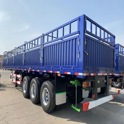CIMC Bahan Besi 3 Poros 40-80 Ton Kapasitas Stake Jenis Heavy Cargo Van Jenis High Fence Warehouse Semi Truck Trailer