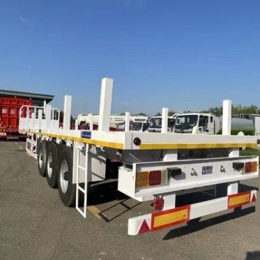 Dirancang untuk Kontainer Kayu dan Kontainer Baja Pengangkutan Side Column Flatbed Semi Trailer